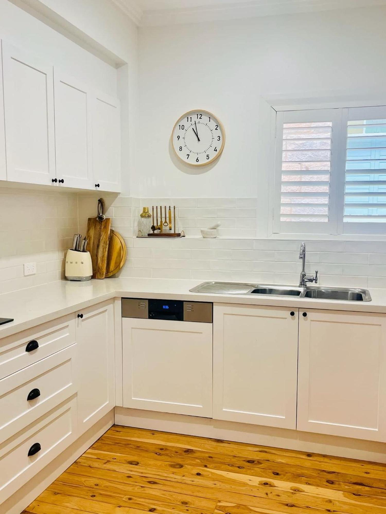 La Villette Sleeps 9 Fireplace Bbq Pet Friendly คาทุมบา ภายนอก รูปภาพ